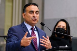 California lawmakers debate universal health care proposal - BRProud.com