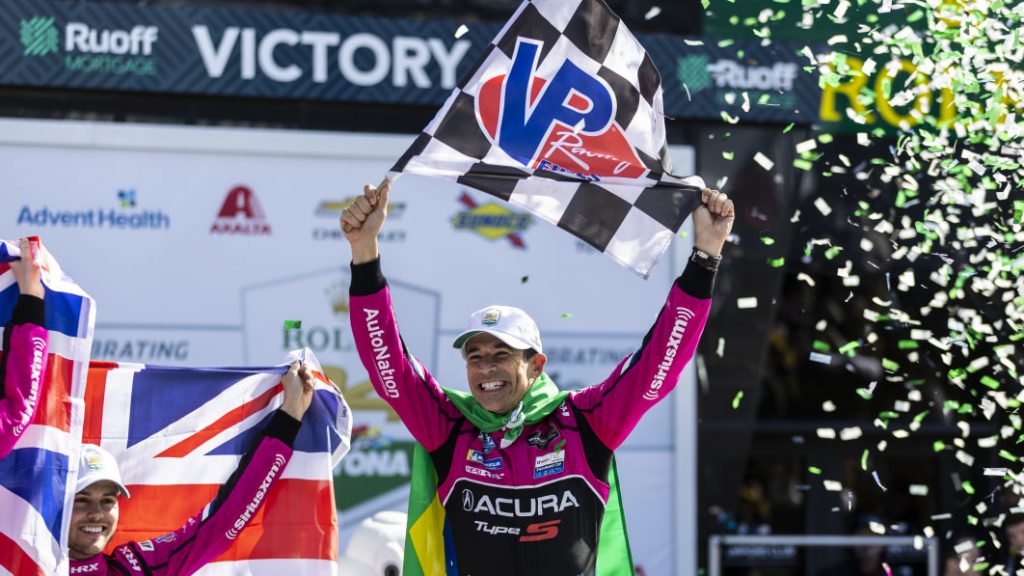 Castroneves claims another crown jewel in Rolex 24 at Daytona