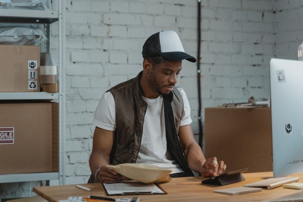 self-employed courier