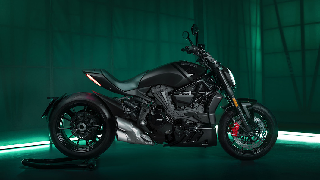 Ducati XDiavel Nera is a motorcycle equipped like a luxury sedan