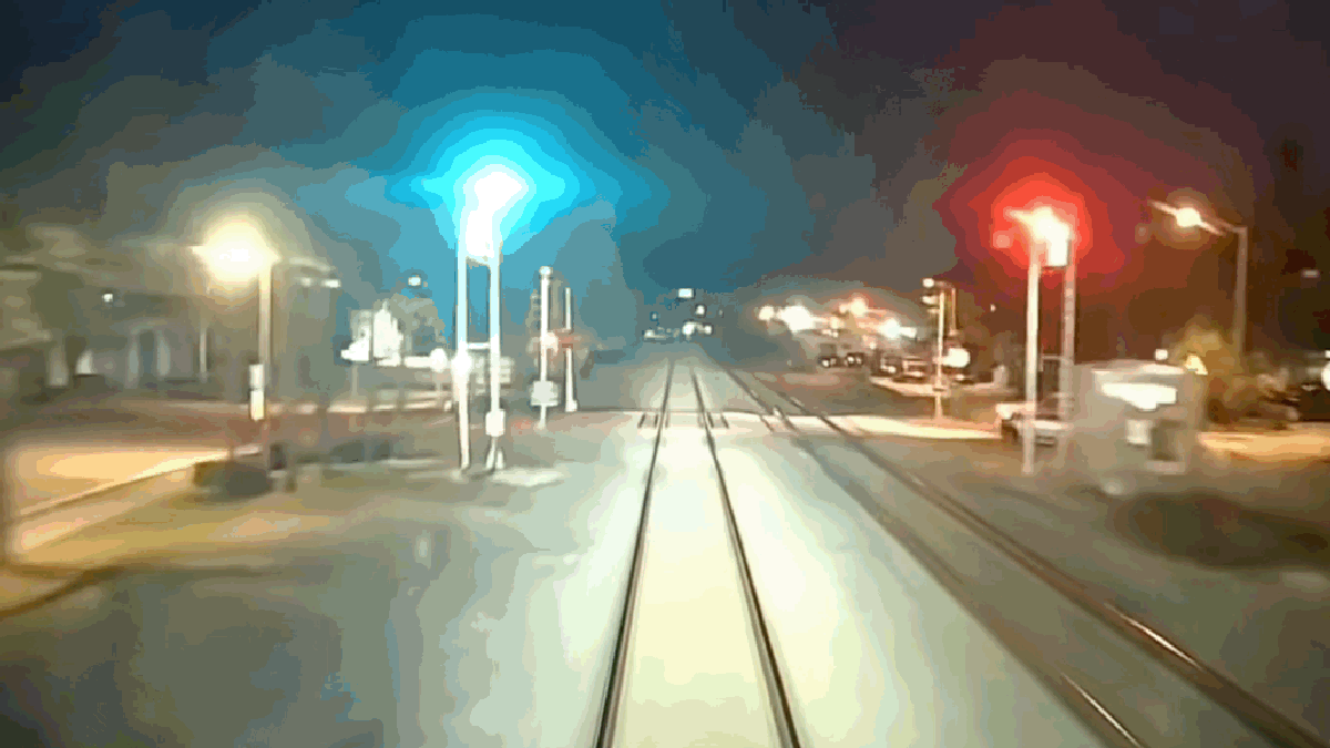 Here's What A Train Sees When It Splits A Car In Two