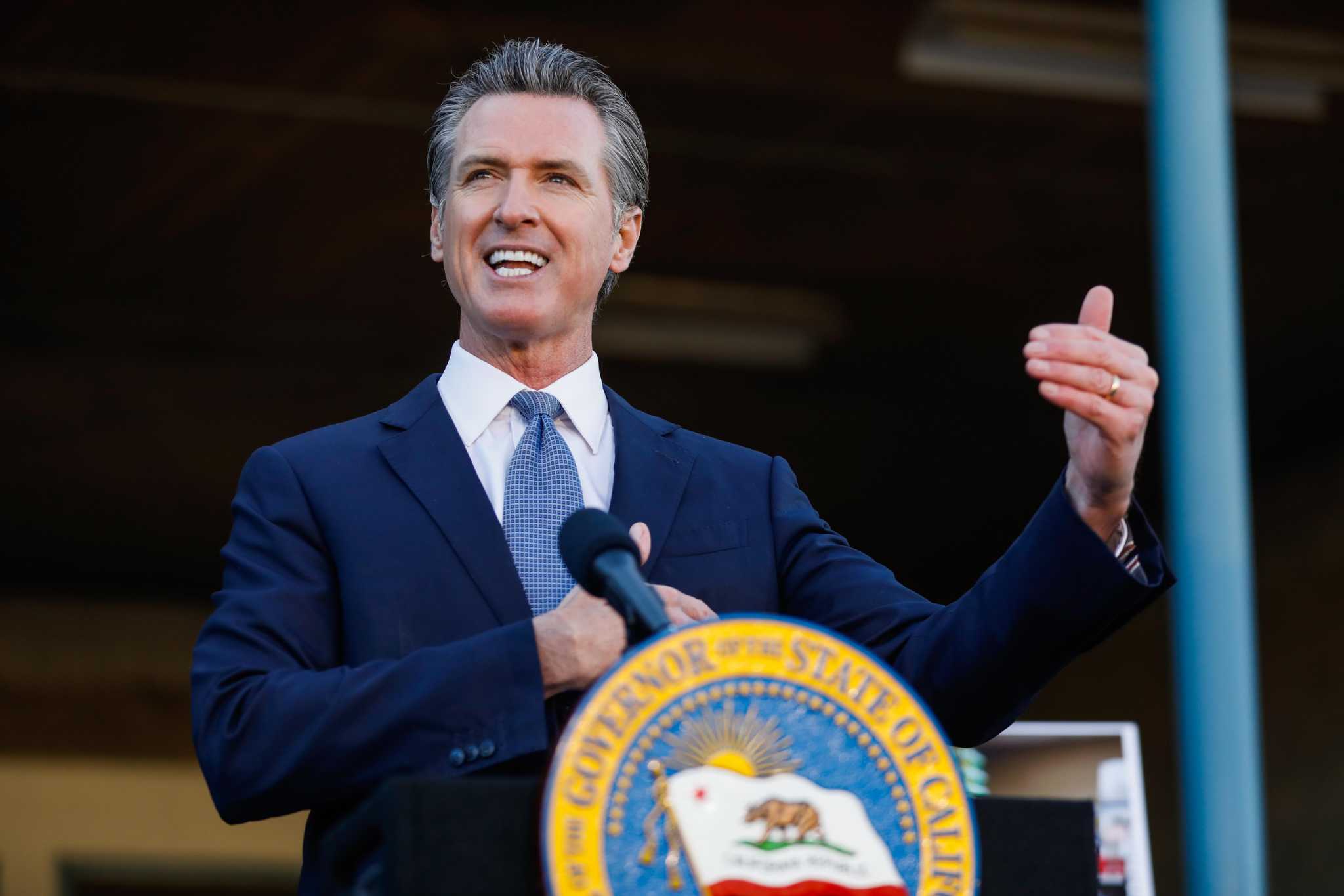 Newsom signs bill to prevent health insurance companies, plans from charging abortion co-pays, fees - San Francisco Chronicle