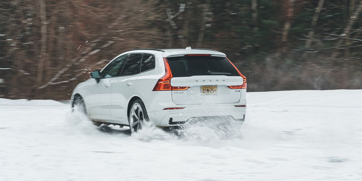 Tested: 2022 Volvo XC60 Inches toward Electrification