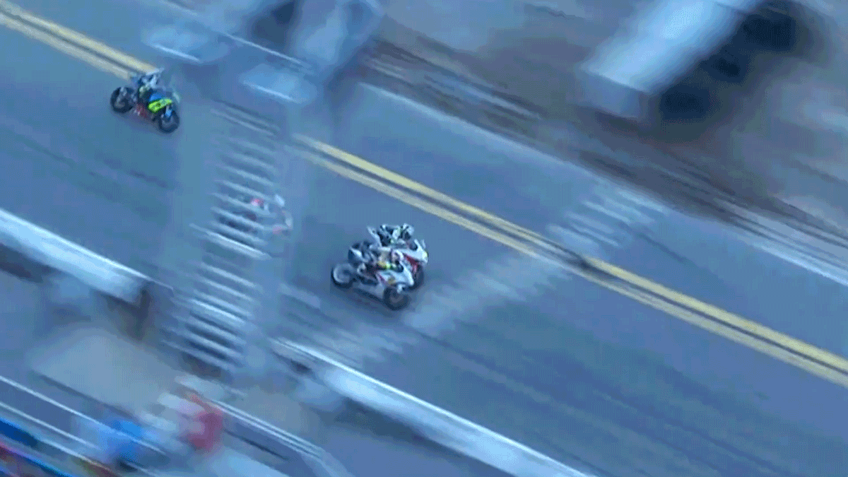 The 80th Daytona 200 Ends In A Photo Finish