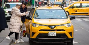 Uber to List All NYC Taxicabs on Its App Starting This Summer