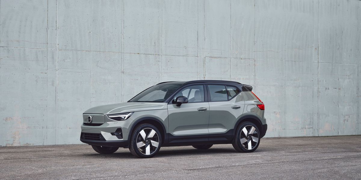 Volvo XC40 Recharge Refreshed to Resemble Coupelike C40