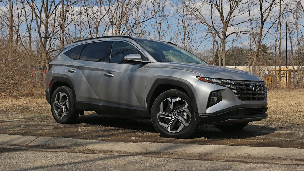 2022 Hyundai Tucson PHEV First Drive Review | Plug-in without the premium