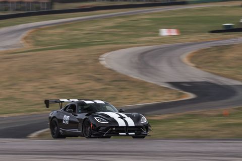 2017 dodge viper acr