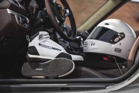 chicane racing shoes