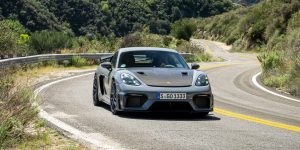 Tested: 2022 Porsche 718 Cayman GT4 RS vs. California Highway 39