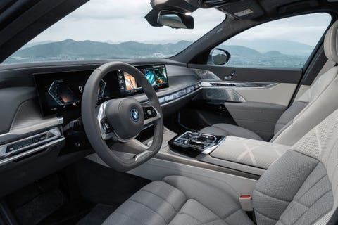 2023 bmw i7