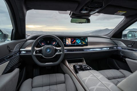 2023 bmw i7 interior