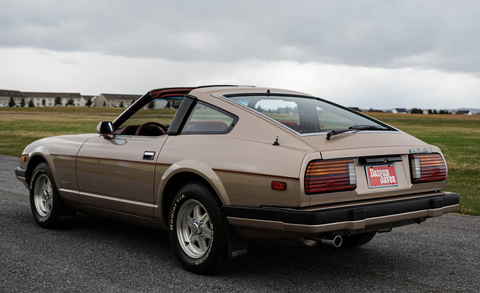 1983 datsun 280zx rear side