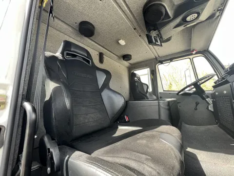 2012 titan xd 4400 4x4 camper conversion front seat
