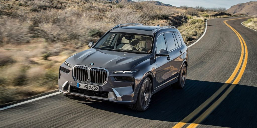 2023 BMW X7