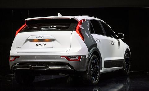 2022 kia niro ev rear exterior