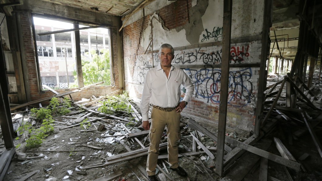 Court orders immediate demolition of blighted Packard plant