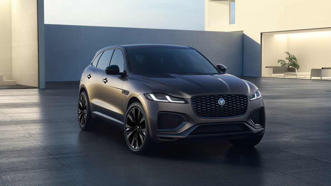 Jaguar F-Pace 300 Sport, 400 Sport create new trims below SVR