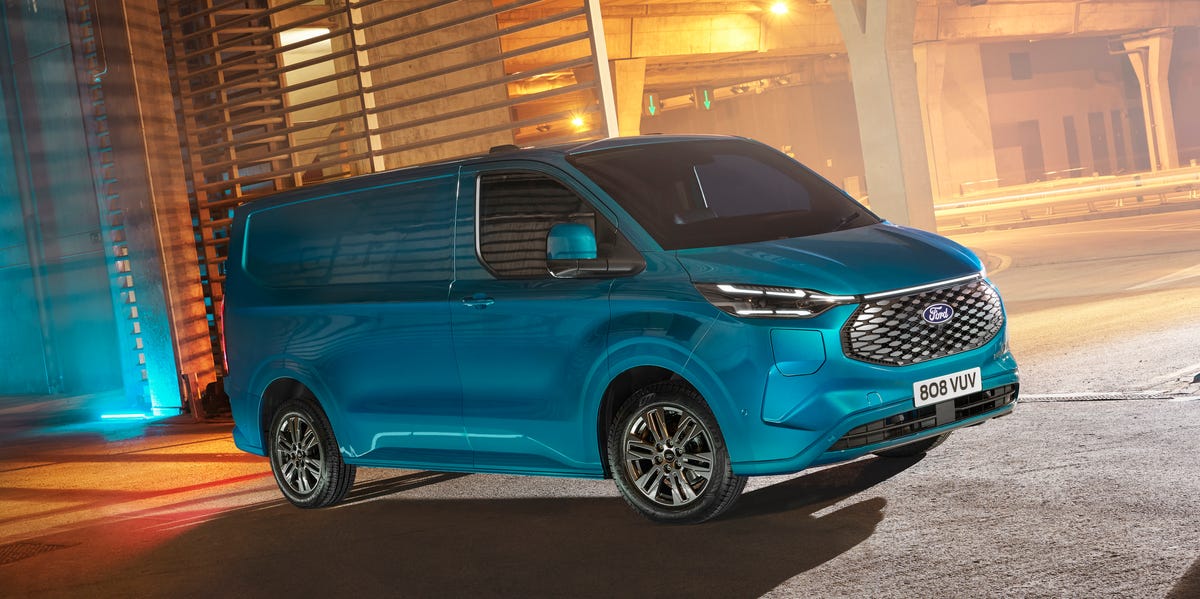 Ford E-Transit Custom Is a New Electric Commercial Van For Europe