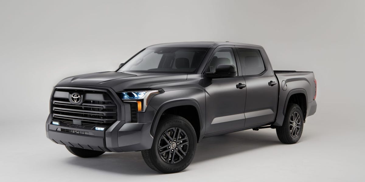 2023 Toyota Tundra Pickup Adds SX Trim