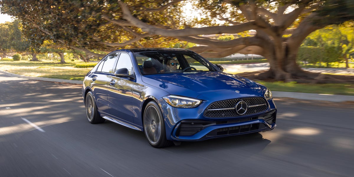 2022 Mercedes-Benz C-Class Is One for Traditionalists