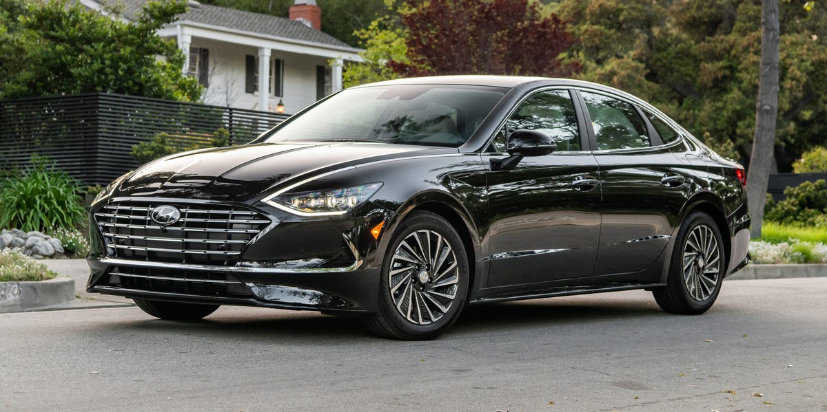 Hyundai Sonata Mid-Size Sedan Reportedly on the Chopping Block