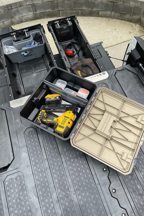 decked pickup truck bed drawer system