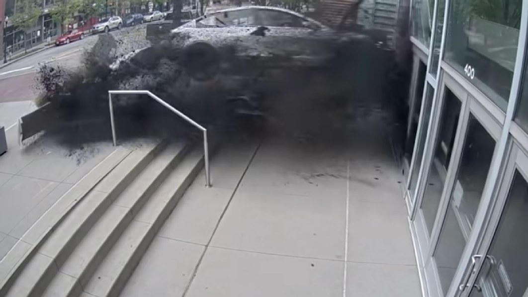 Speeding Tesla crashes, gets airborne through Columbus convention center entrance