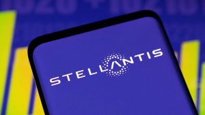 Stellantis won't race to split electric vehicles from fossil fuel cars