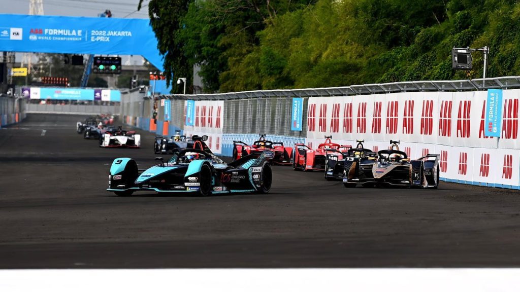 Jaguar's Mitch Evans Wins Formula E's Inaugural Race in Jakarta