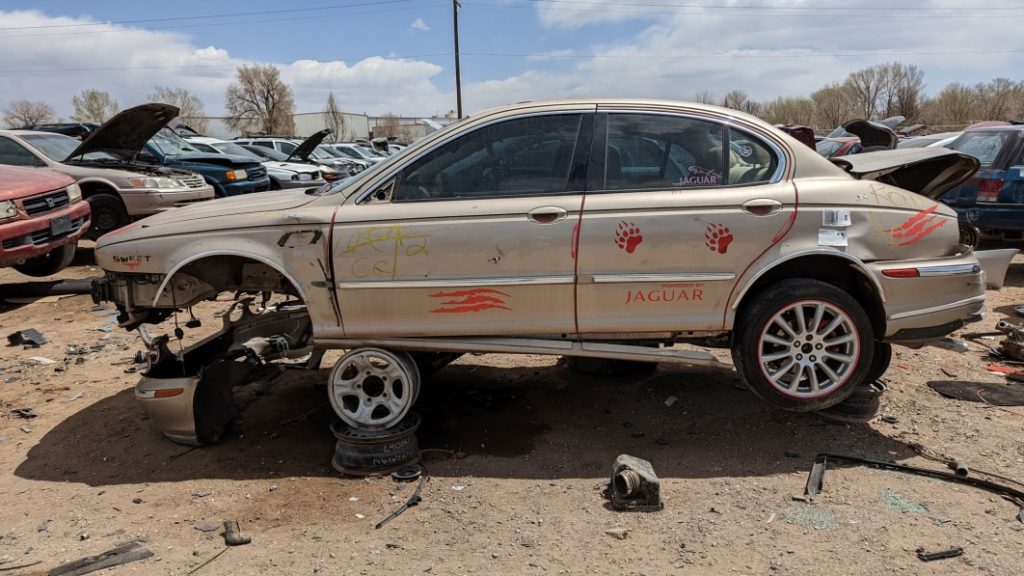 Junkyard Gem: 2005 Jaguar X-TYPE 3.0