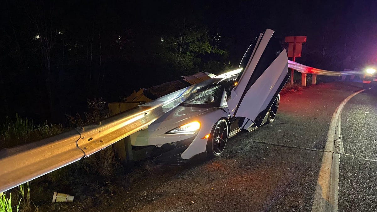 McLaren 600LT Split by Guardrail, Abandoned in Washington State