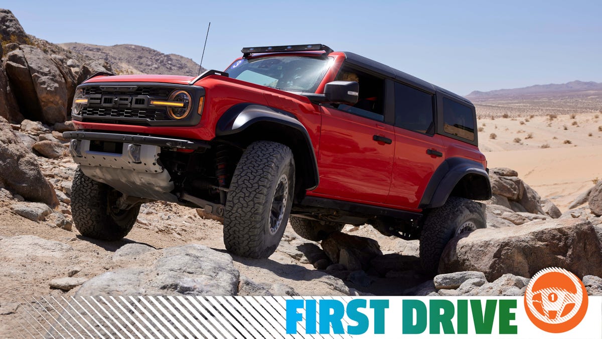 The 2022 Ford Bronco Raptor Is a Force to Reckon With, Off-Road and On