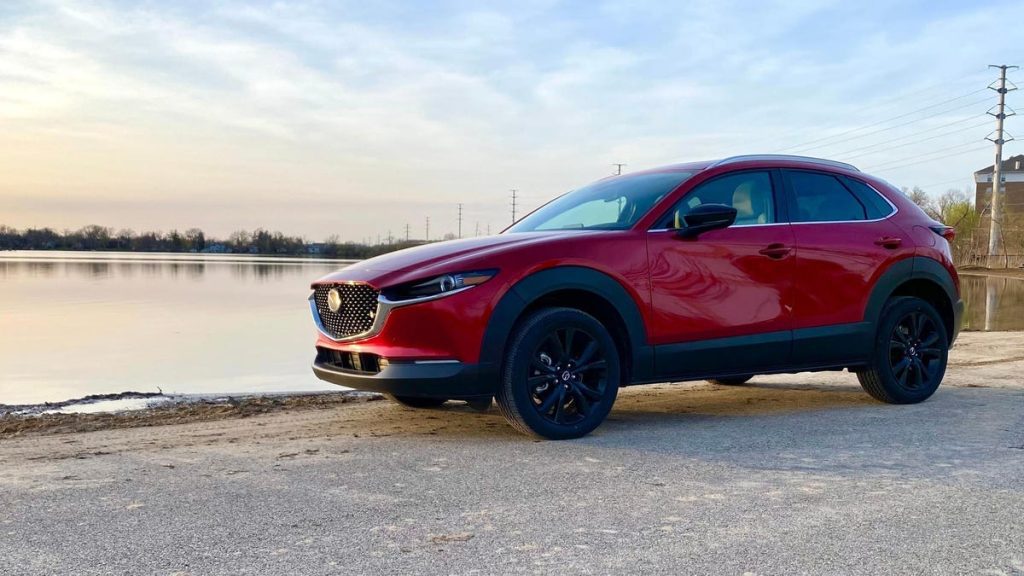 The 2022 Mazda CX-30 Turbo Is a Crossover for Those Who Love to Drive