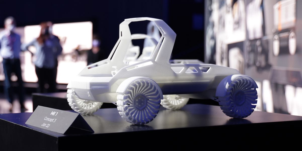 View Photos of the General Motors and Lockheed Martin Lunar Mobility Vehicle