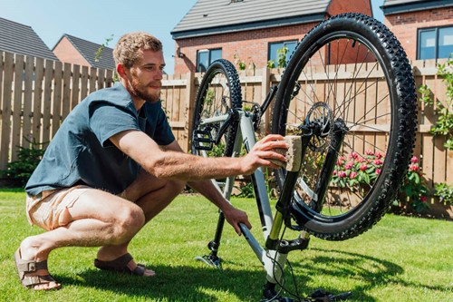 how to clean rust off a bike