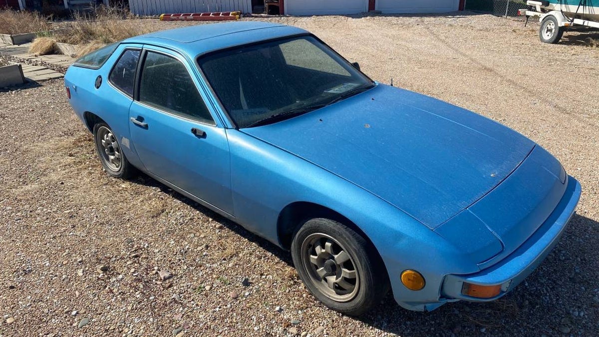 At $1,500, Would You Jump Into This 1978 Porsche 924 Project?