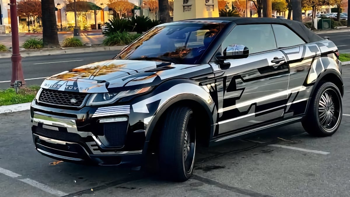 At $39,500, Does This 2017 Range Rover Evoque Bring the Bling?