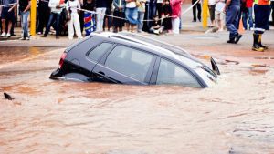 Australia Will Test New Cars for Escapability in Floods