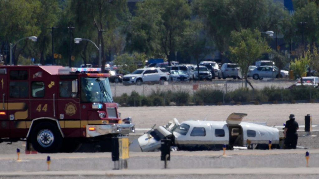 Four Dead After Two Small Planes Collide Midair in Las Vegas