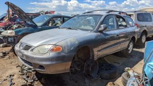 Junkyard Gem: 2000 Hyundai Elantra GLS Wagon