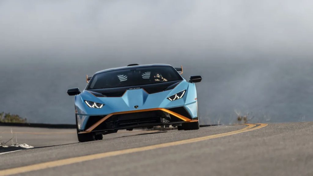 Lamborghini Huracan could become an 850-hp PHEV next year