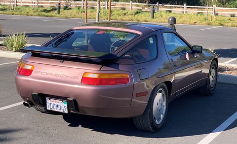 1987 porsche 928s4 rear