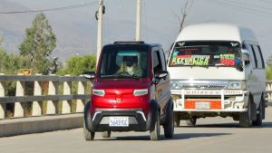 Tiny Bolivian carmaker's tiny Bolivian car hopes to leverage nation's lithium