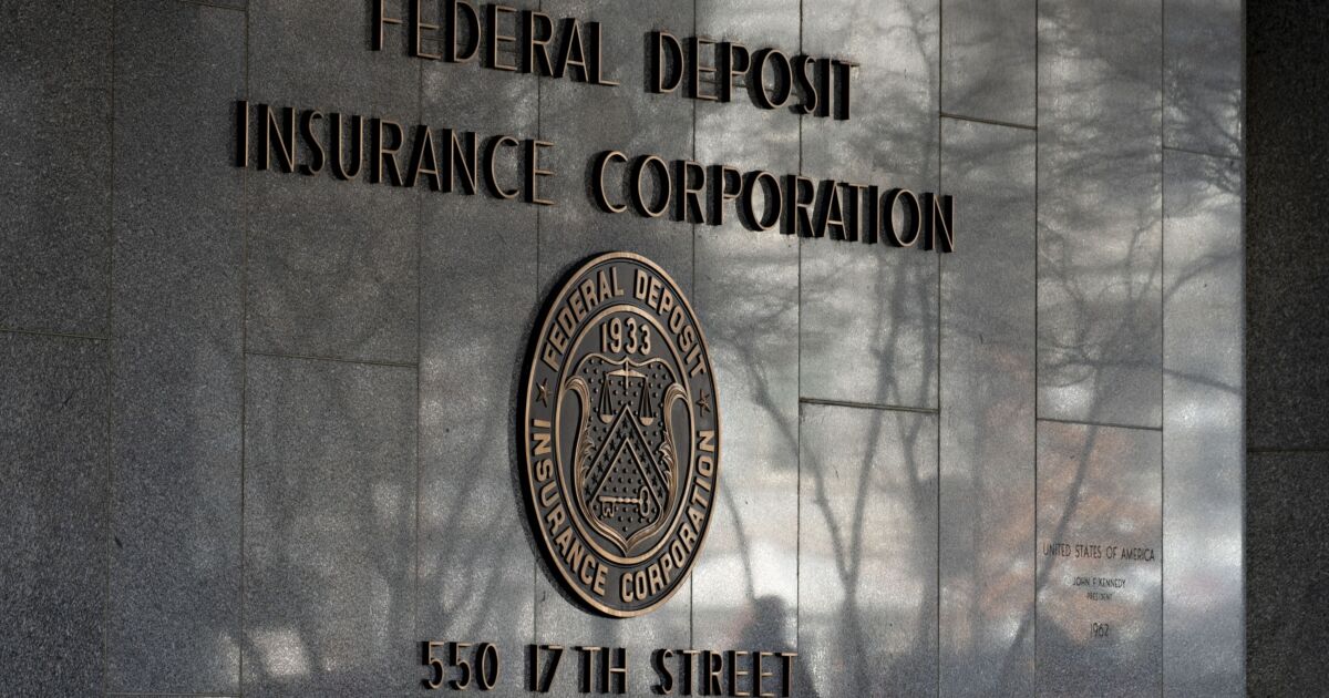 FTX US, 4 others ordered to correct FDIC insurance claims