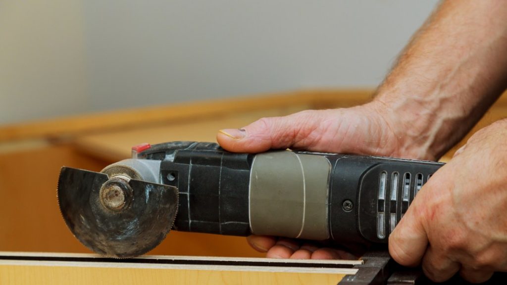 Make DIY projects easier with the help of the best oscillating tools