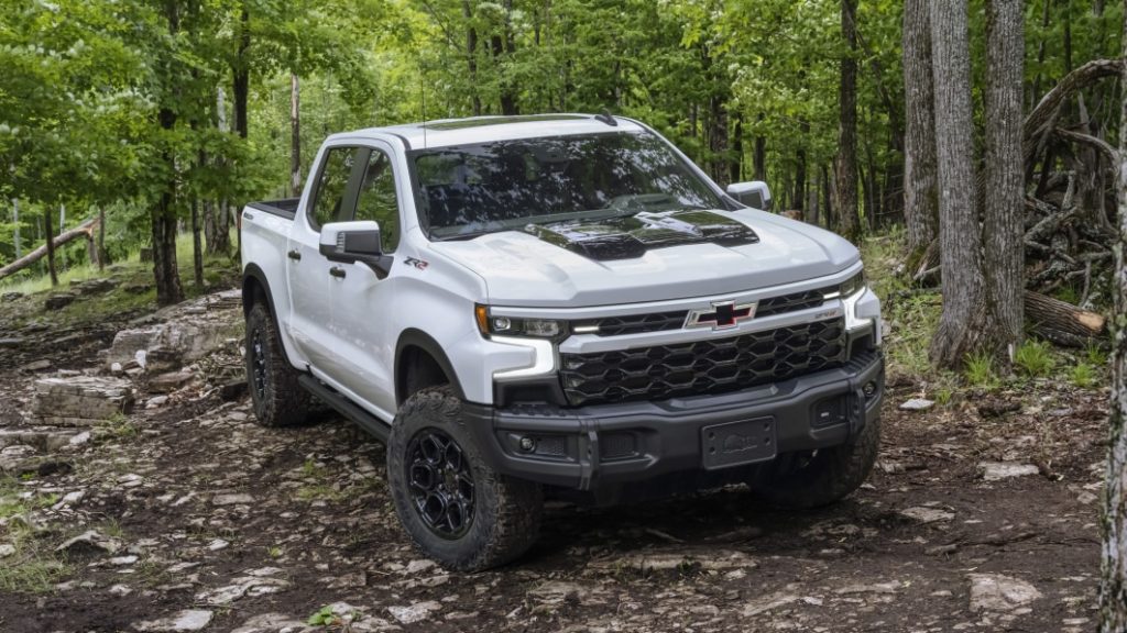 2023 Chevy Silverado ZR2 Bison adds a smidge more capability for $8,295