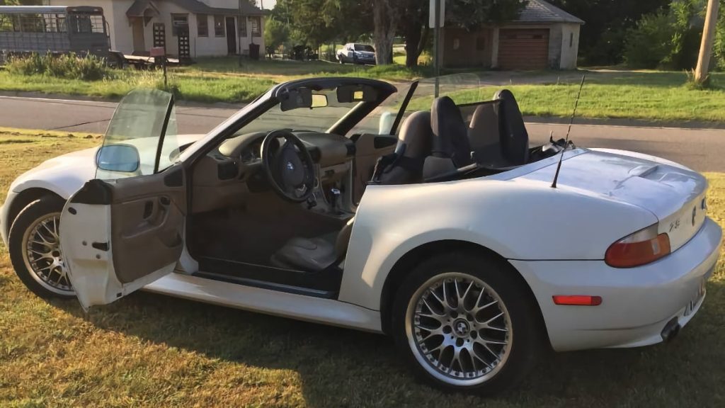 At $15,500, Will This 2001 BMW Z3 3.0 Sell as Quick as a Bunny?