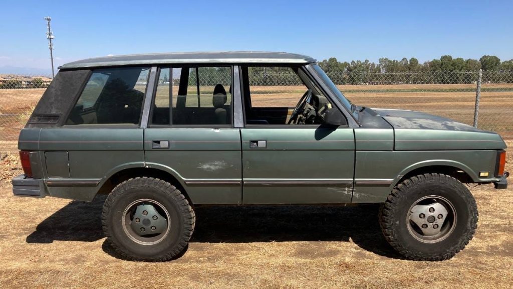 At $4,500, Is This 1989 Range Rover a Beater That’s Hard to Beat?