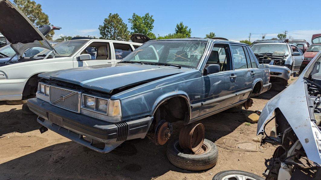 Junkyard Gem: 1984 Volvo 760 Turbo